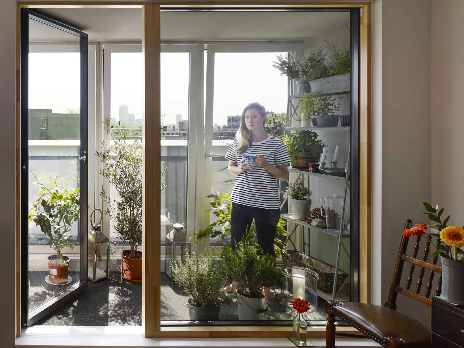 1204_Mint_Street_internal_view_to_conservatory_Kilian_O'Sullivan-copy.jpg