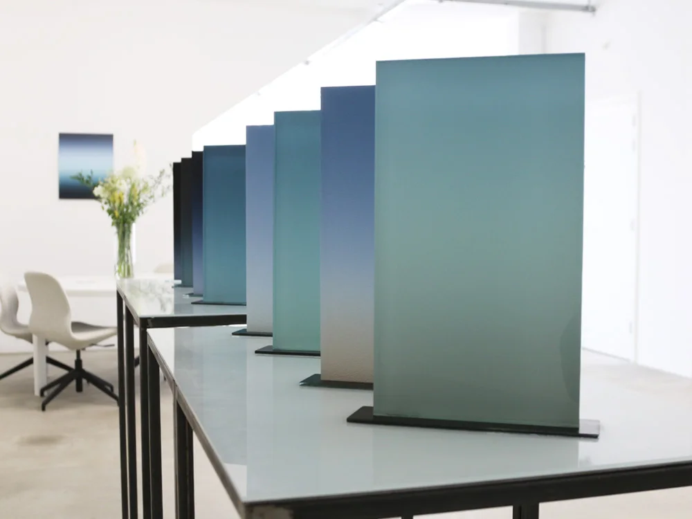 Glass_object_2018_30x25cm_series.jpg