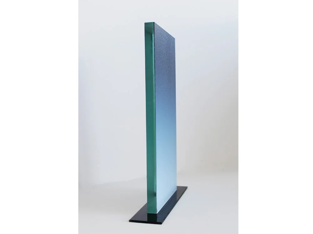 Glass_Object_1_2018_side.jpg