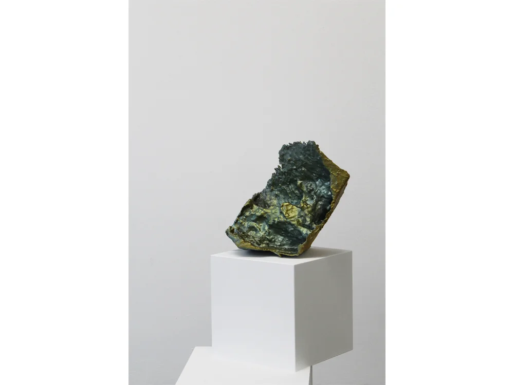 Digital-substance-3-polystyreen,-acryl,-fibreglass,-Alkyd-resin-h-32,5-x-br-42-x-l.-29-cm,-2018.jpg