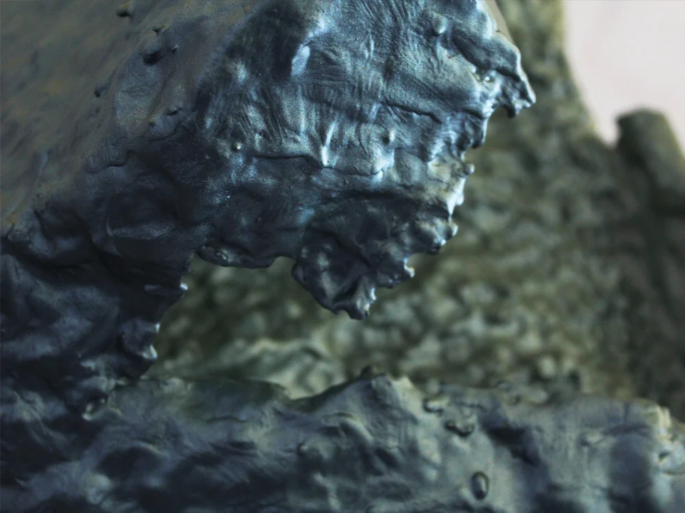 Digital-substance-5detail1--polystyreen,-acryl,-fibreglass,-Alkyd-resin-h.-49-x-br.-43-x-l.-60-cm,-2018.jpg