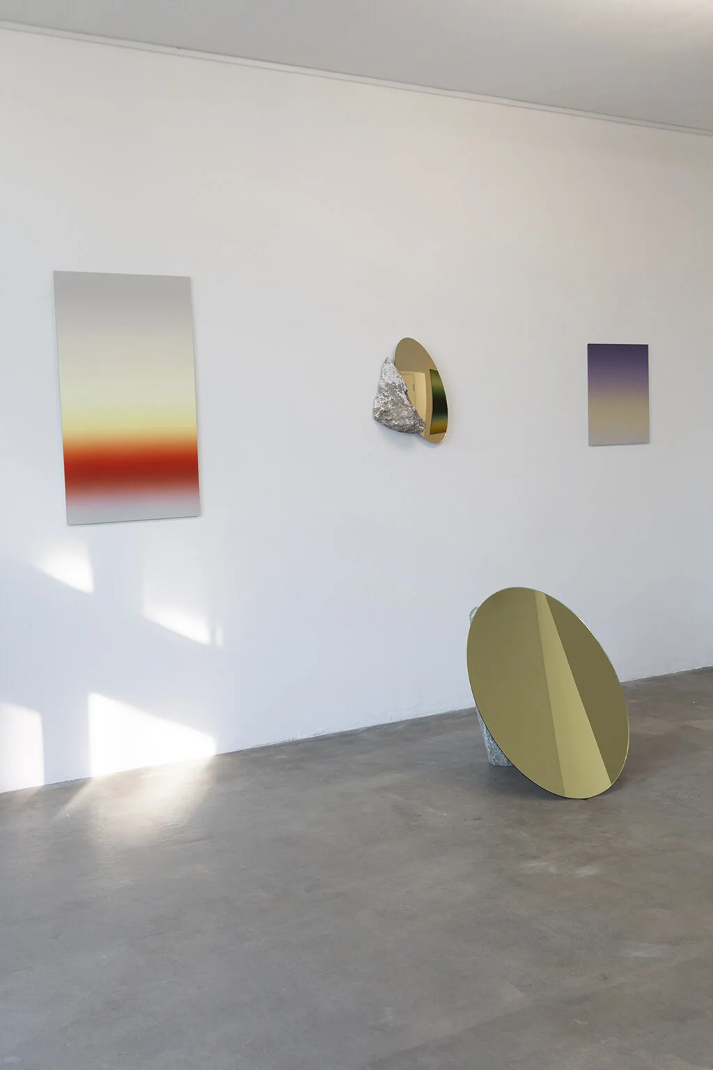 Online viewing Elusive Thought 