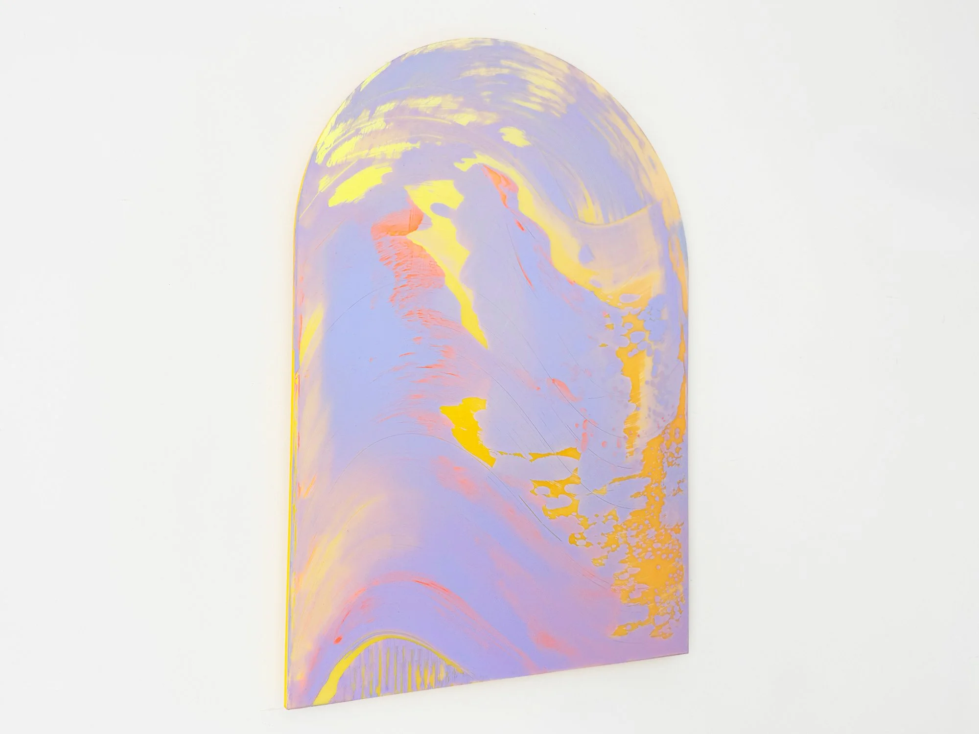 Side view of Arch III by Lisette Schumacher, showing the slim panel and the gentle outline of the curved top.