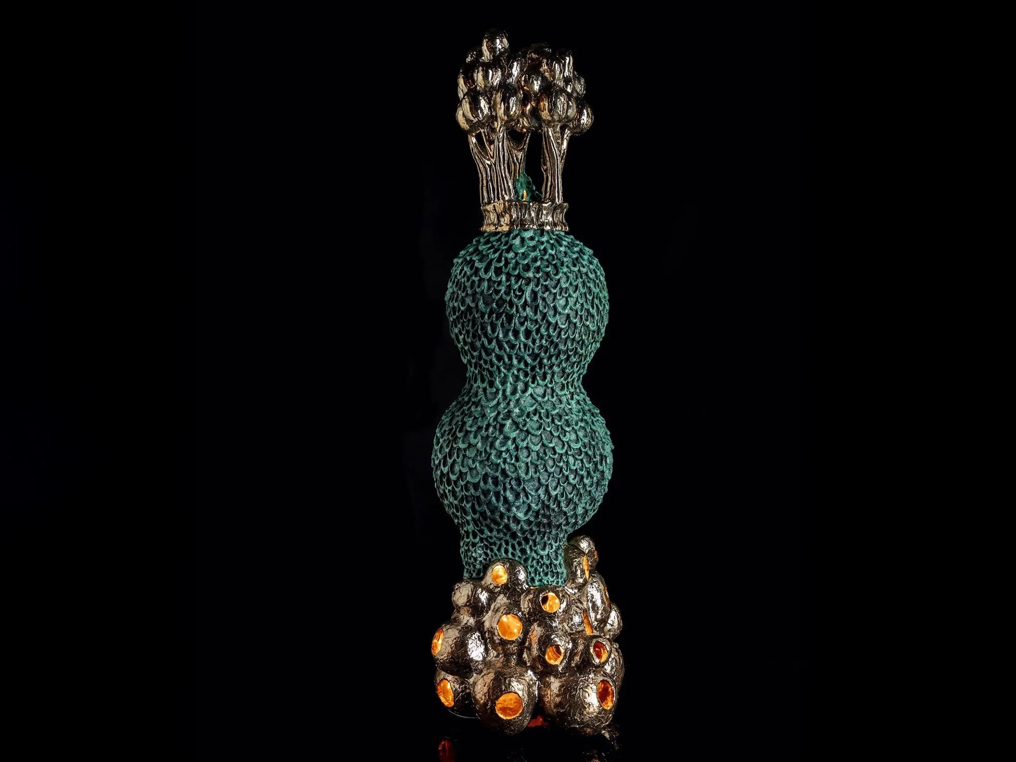 Crown Of The Sea, a large bronze sculpture created by Dutch artist Jeske Haak