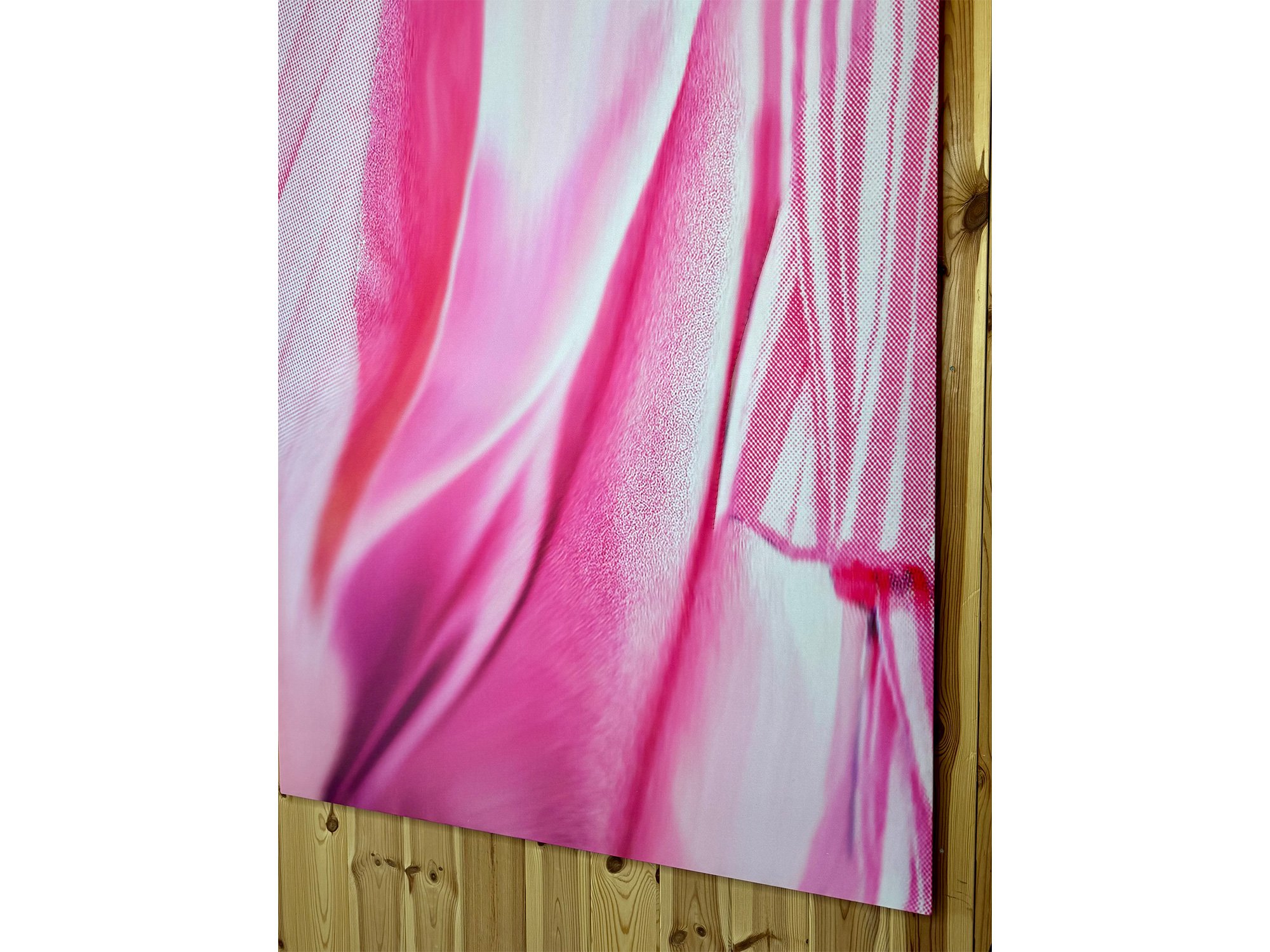 LayersOfPink2-135x90cm-2025-detail-noah-arends.jpg