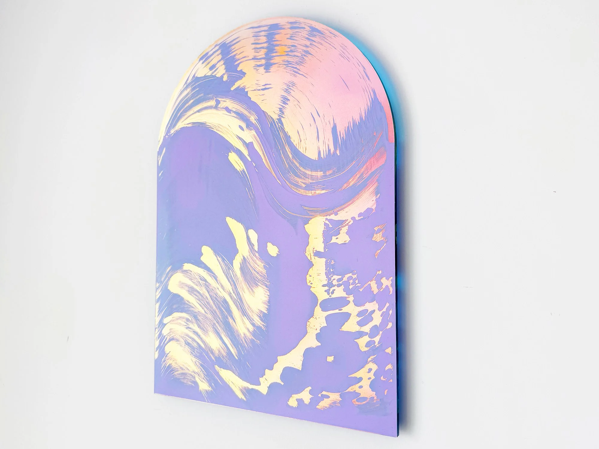 Angled side view of Arch I, where the curved top and the surface of the work become more pronounced within the object-like panel.