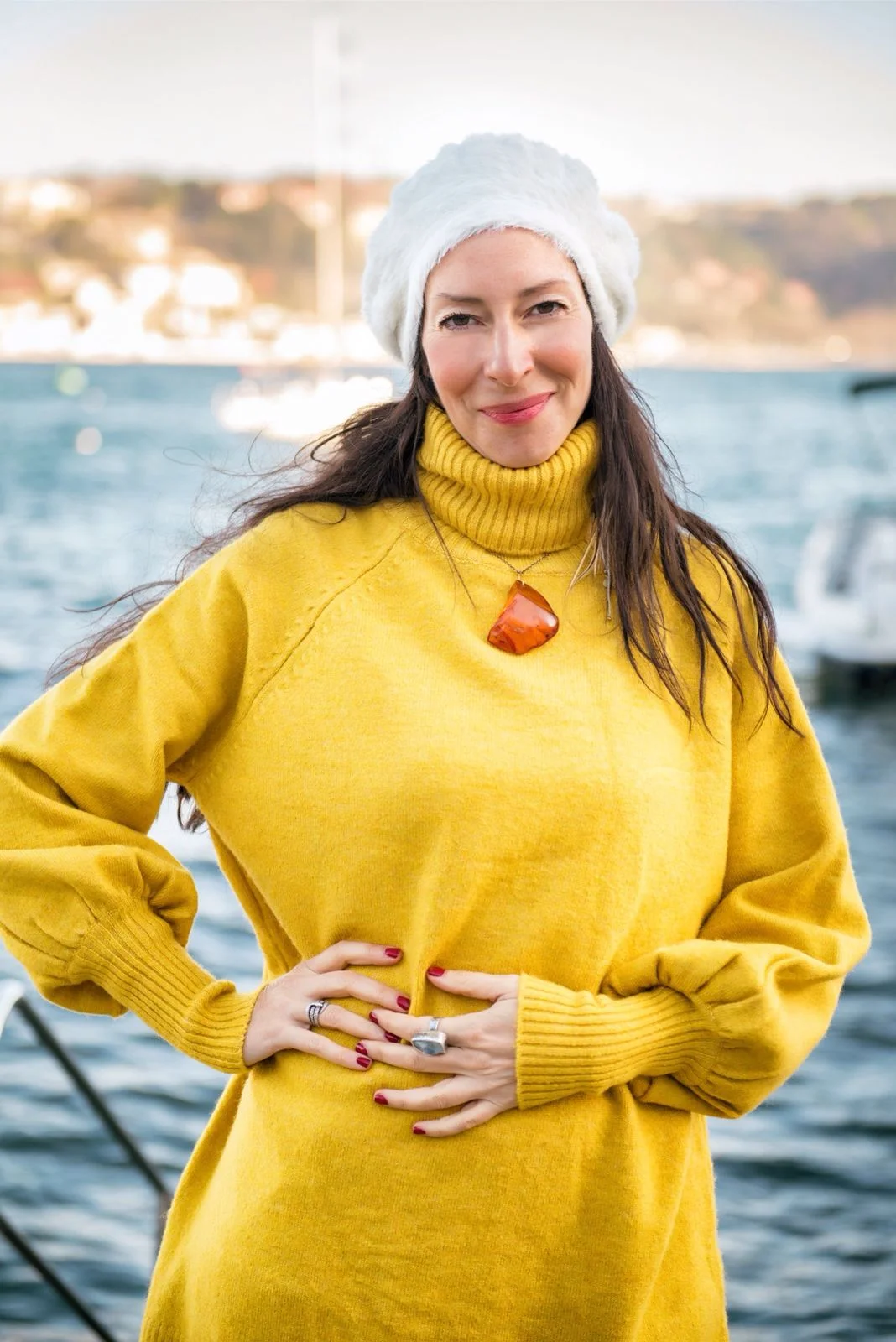 Derin Dinleyerek Uyanan Sifacı - Ozlem Ozulker