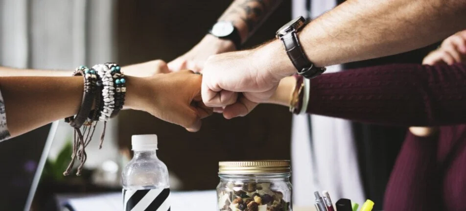 collaboration-colleagues-cooperation-free-stock-photo-image-wallpaper.jpg