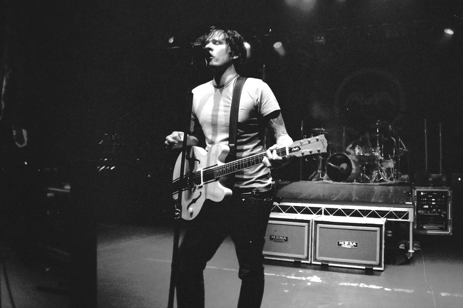tour584-bw.jpg