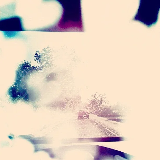 And we’re off!!! Yes @jmgcreative! Sooo looking forward to this long weekend on the Norfolk Coast! #27hereicome #summer #holiday #igdaily #instapic #swankolab #filter #lenslight #blogger #iPhone #car #lensflare #birthday (Taken with Instagram )