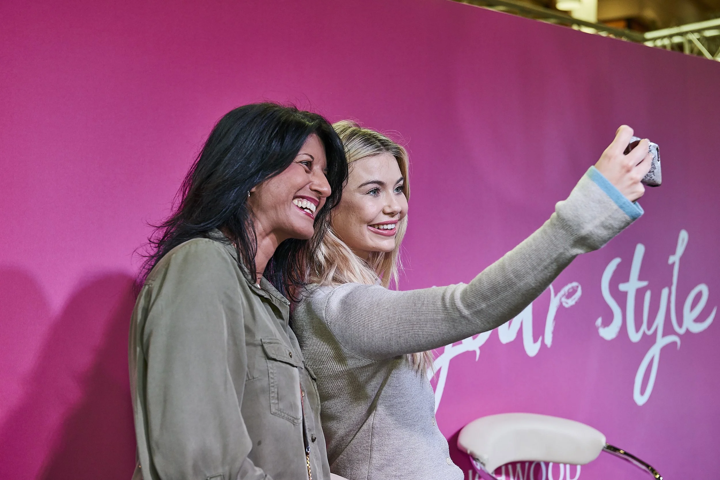 Lucie Loves... Fashion // Queen of the Jungle, Georgia Toffolo shares her summer style tips - including how to cheat your way to a designer look, and which wardrobe staple makes your bum look good! 