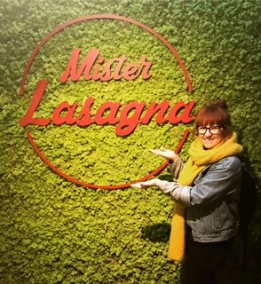 Lucie Loves... Food // Who loves Lasagna? Laura loves lasagna... All 21 Kinds of it! We checked out Mister Lasagna and here's what we thought...