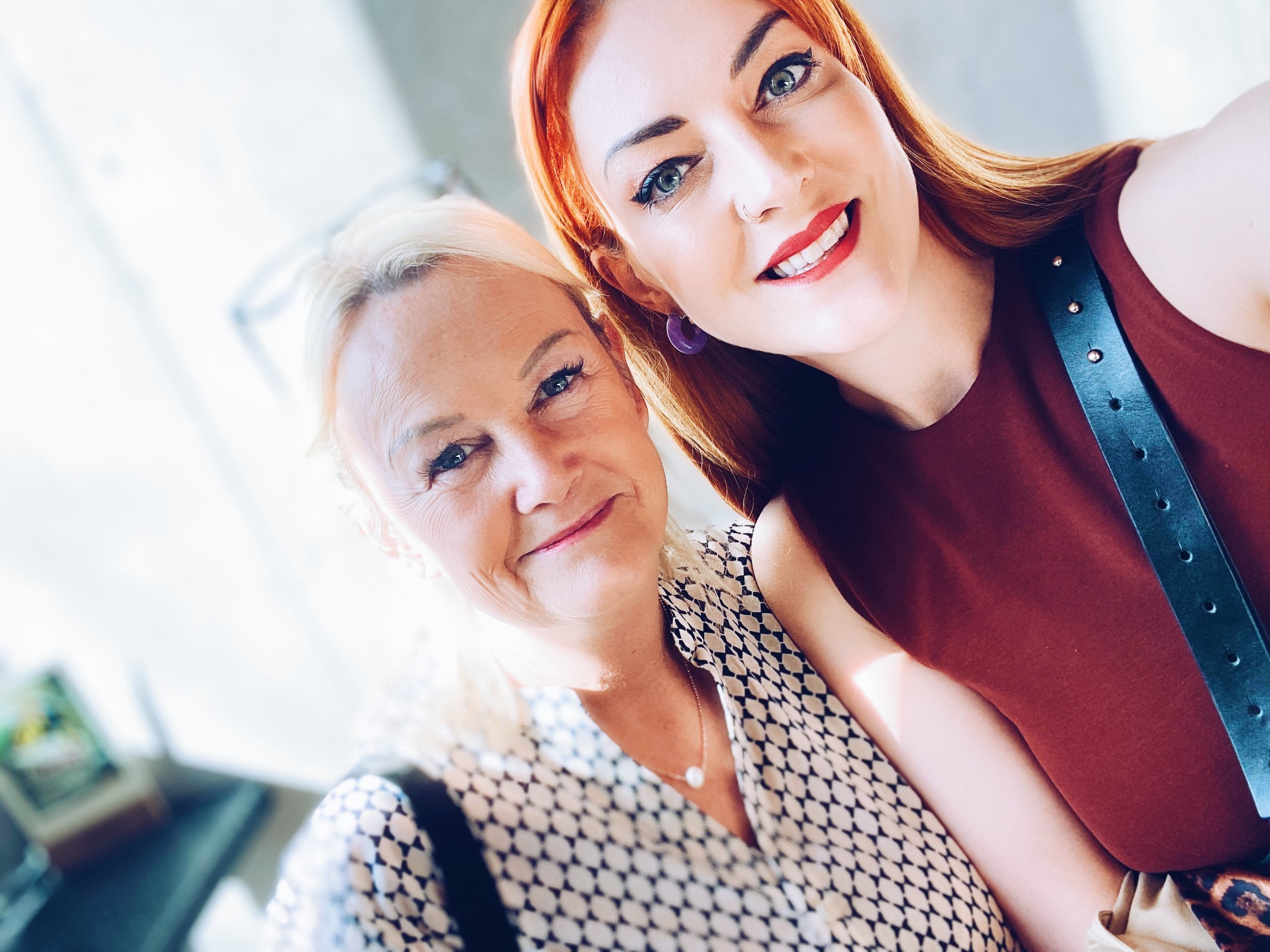 [Theatre Review] Richard, My Richard — Philippa Gregory’s debut play storms Shakespeare North Playhouse 