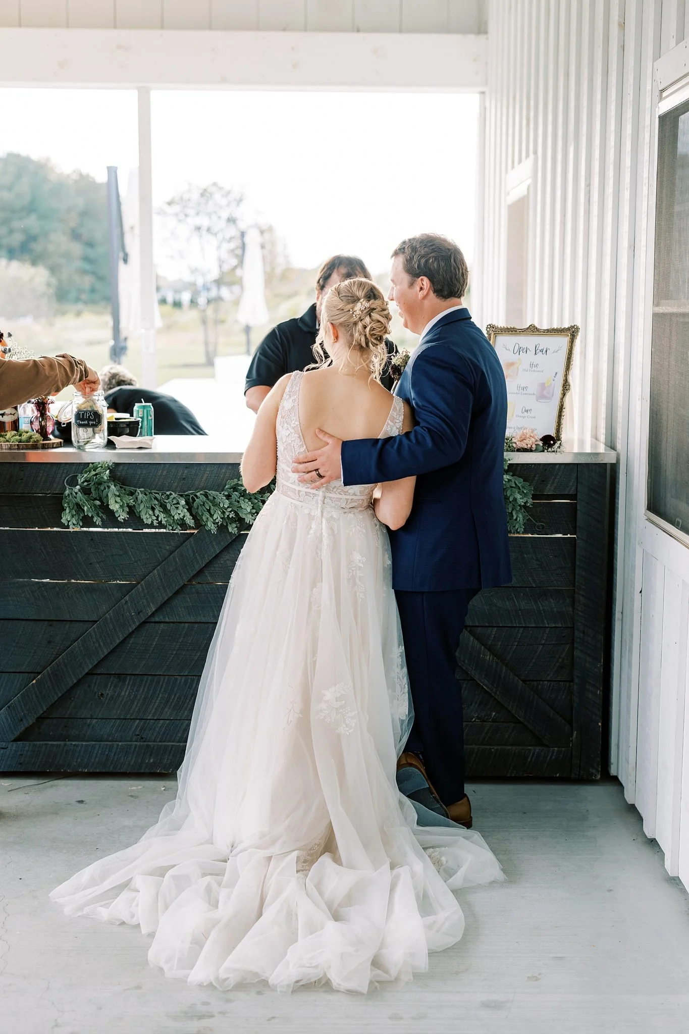 White-Barn-Wedding-Venue-Kylan-Barn-Samantha-Jay-Photography_0059-1365x2048.jpeg