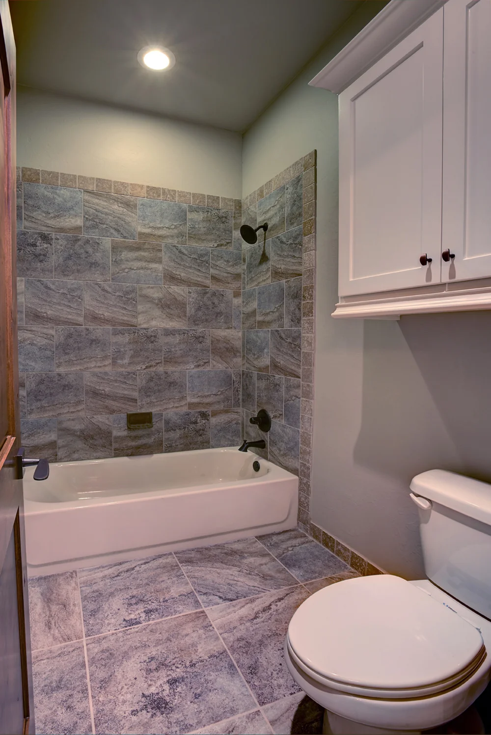 KirbyHomes_2640RoaringTrail_20150623_0009.jpg