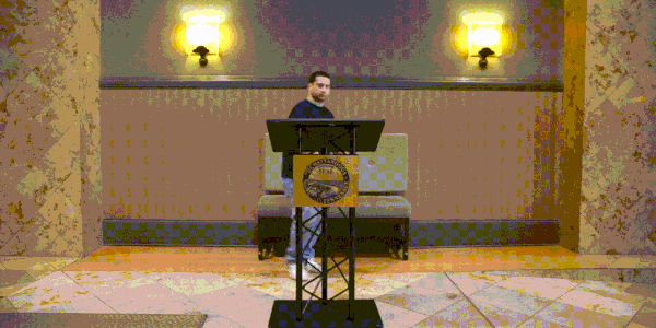 5ce18b65598eb305507601.gif
