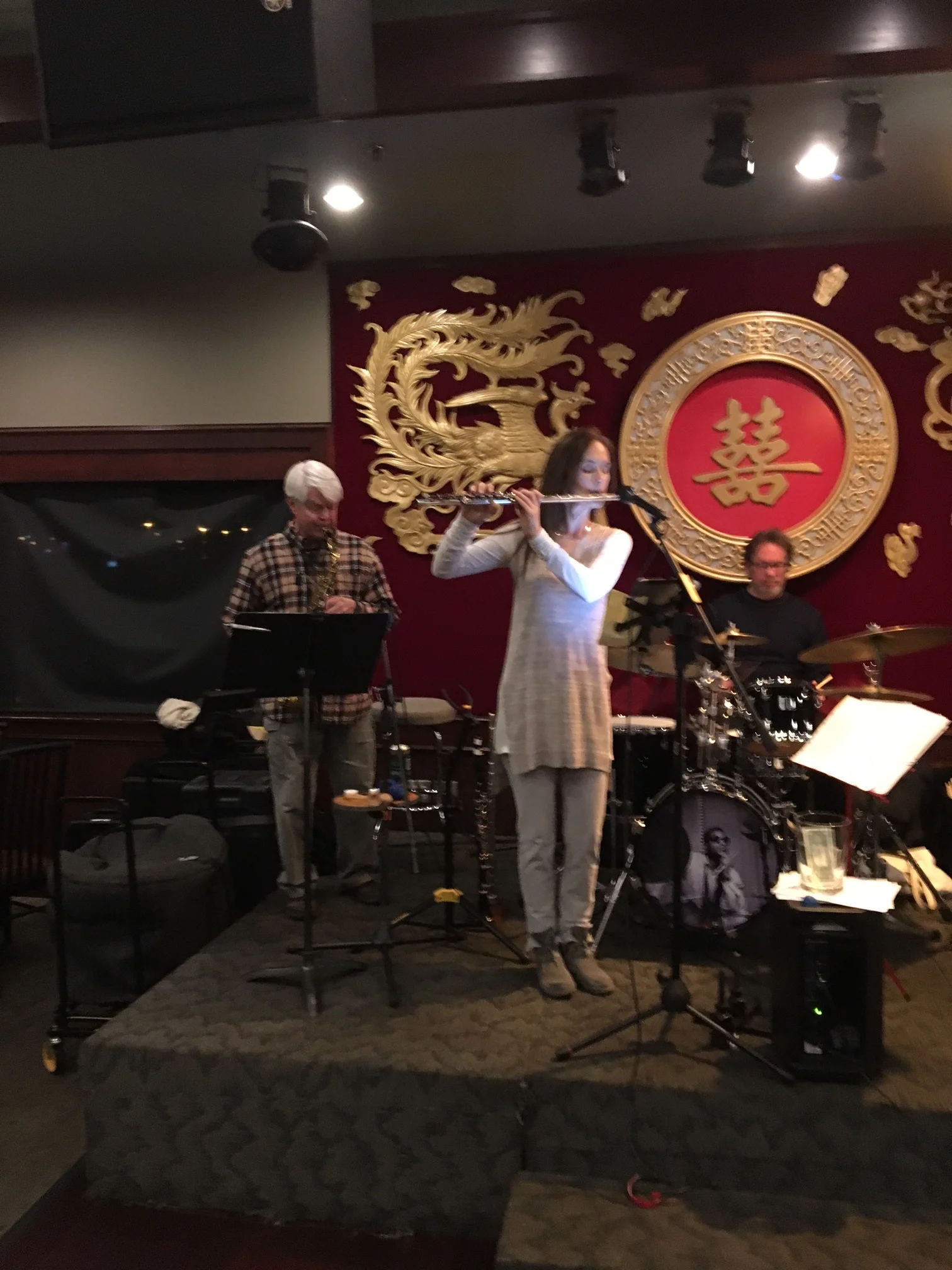 Grand House Trio With Special Guest Earl Hefley