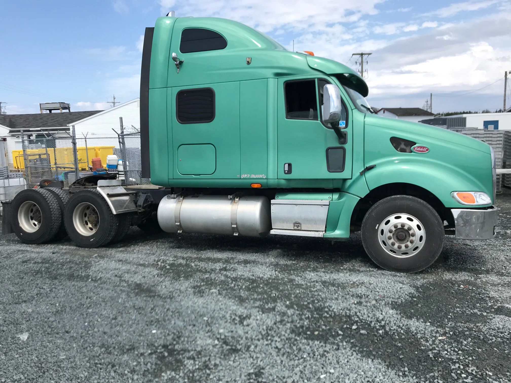 SOLDPeterbilt Tractor & Reefer Trailer for Sale! — Nova Scotia Seafood