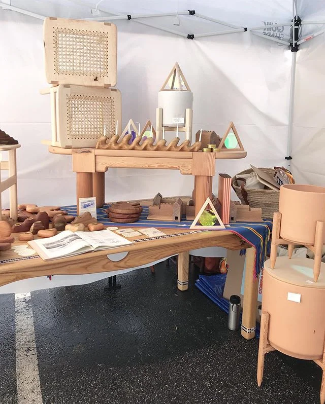 @westcoastcraft LA, what a moody LA weekend ! 🌧 ☔️ ⛅️ Many thanks to the shoppers, my boothy and road warrior @sunshinecanyonfurniture and the other cool vendors and the friendly folks of the WCC organization for keeping things fun during laughable 