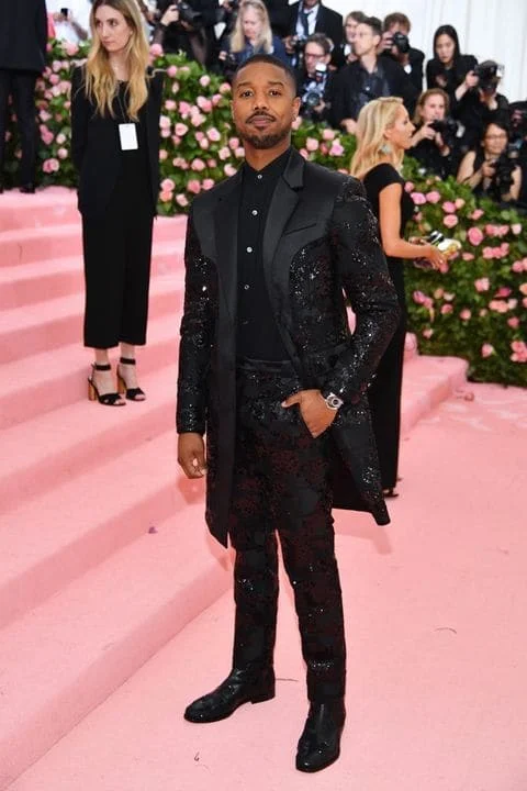 2019-met-gala-celebrating-camp-notes-on-fashion-photos-5-12-480w.jpg