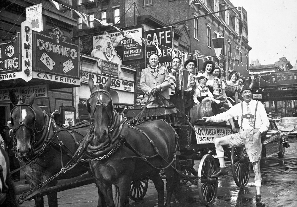 An October beer festival on 86th Street and Third Avenue in 1947