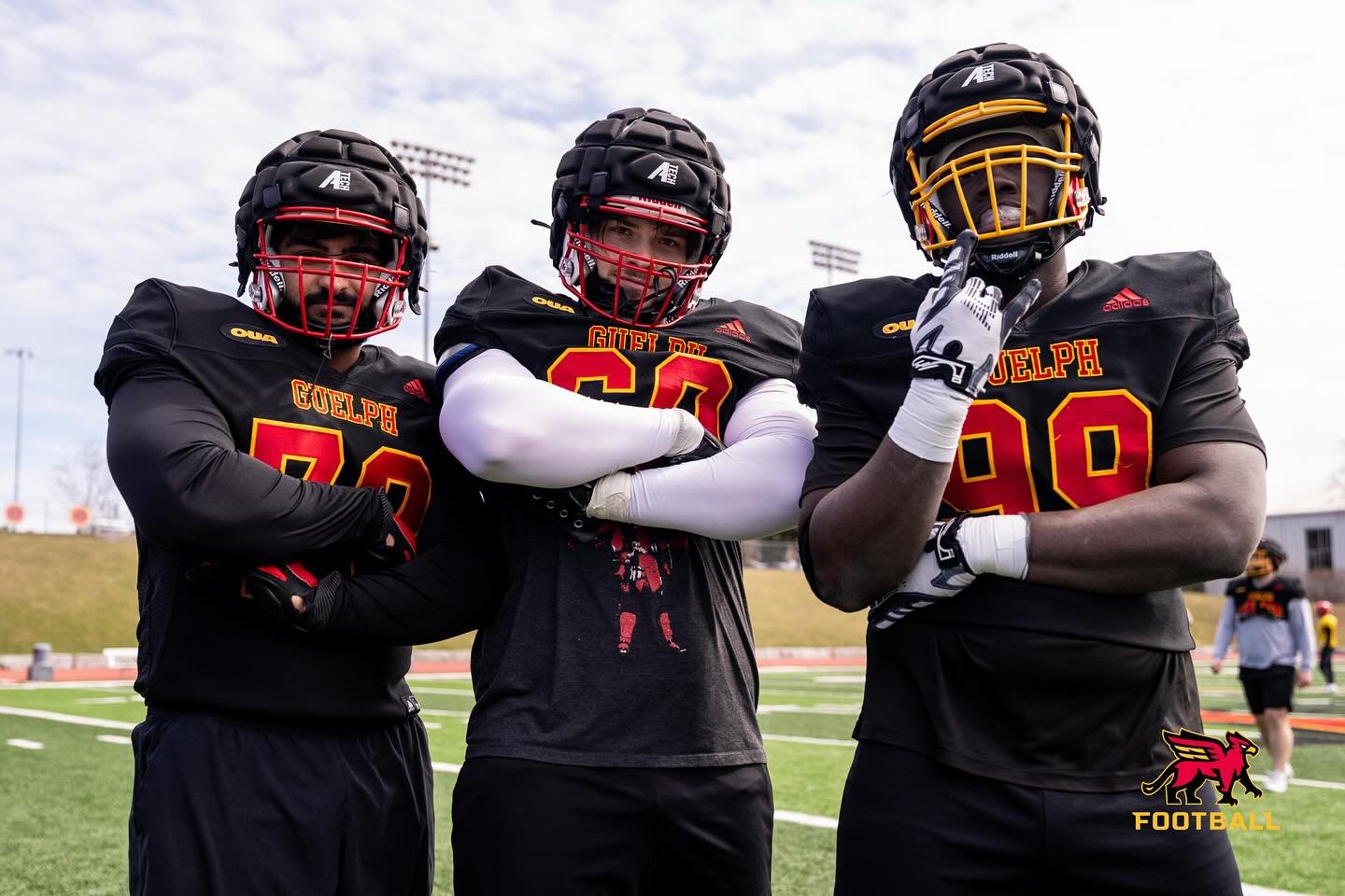 Spring Camp officially wrapped with yesterday’s Red vs Black game πβ«Thanks to all the family and friends who came out to support βπ #LeaveYourMark
πΈ: @christian.bender_