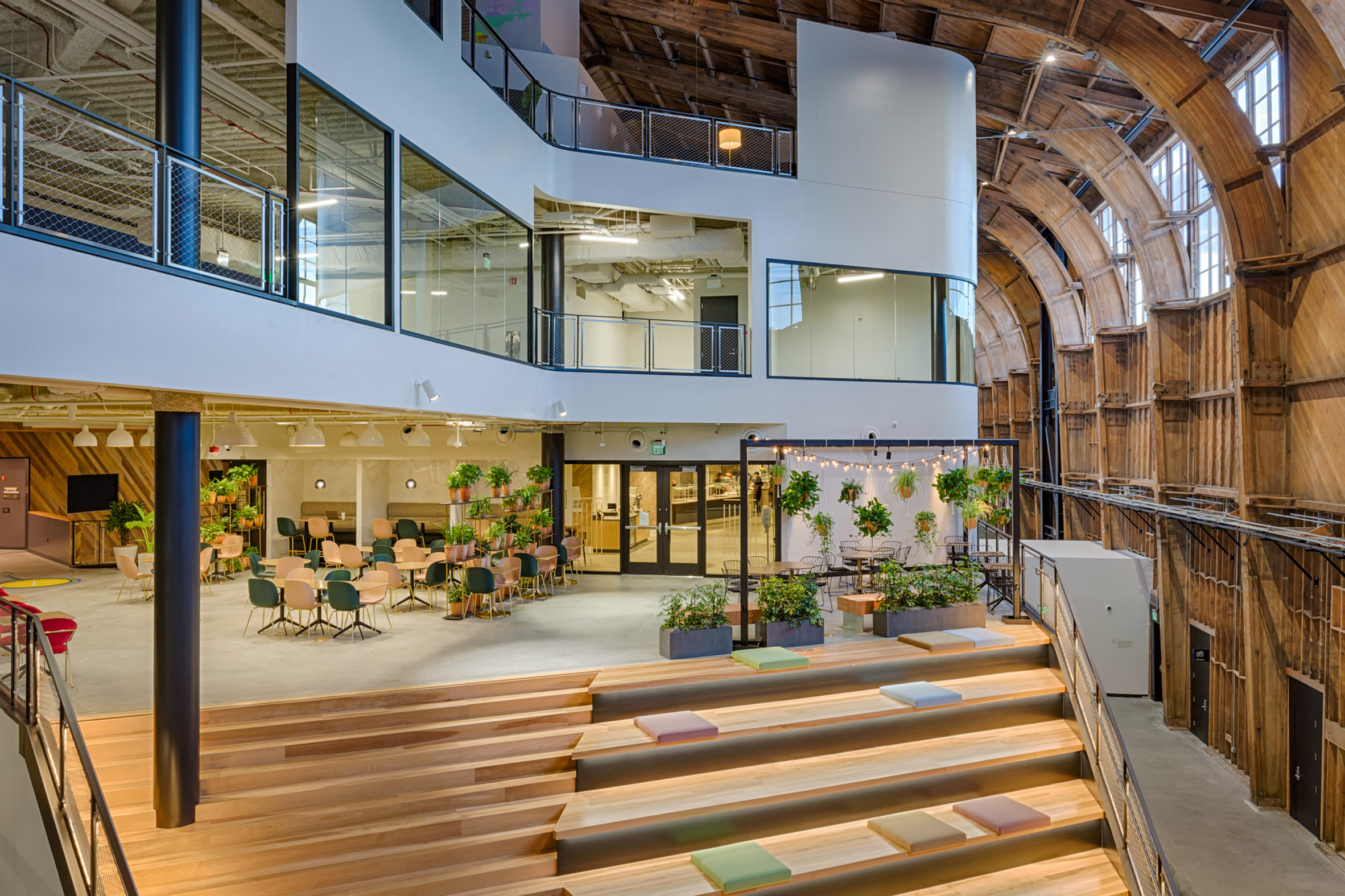google-spruce-goose-hangar-architecture-zgf-los-angeles-california-usa_dezeen_2364_col_3.jpg