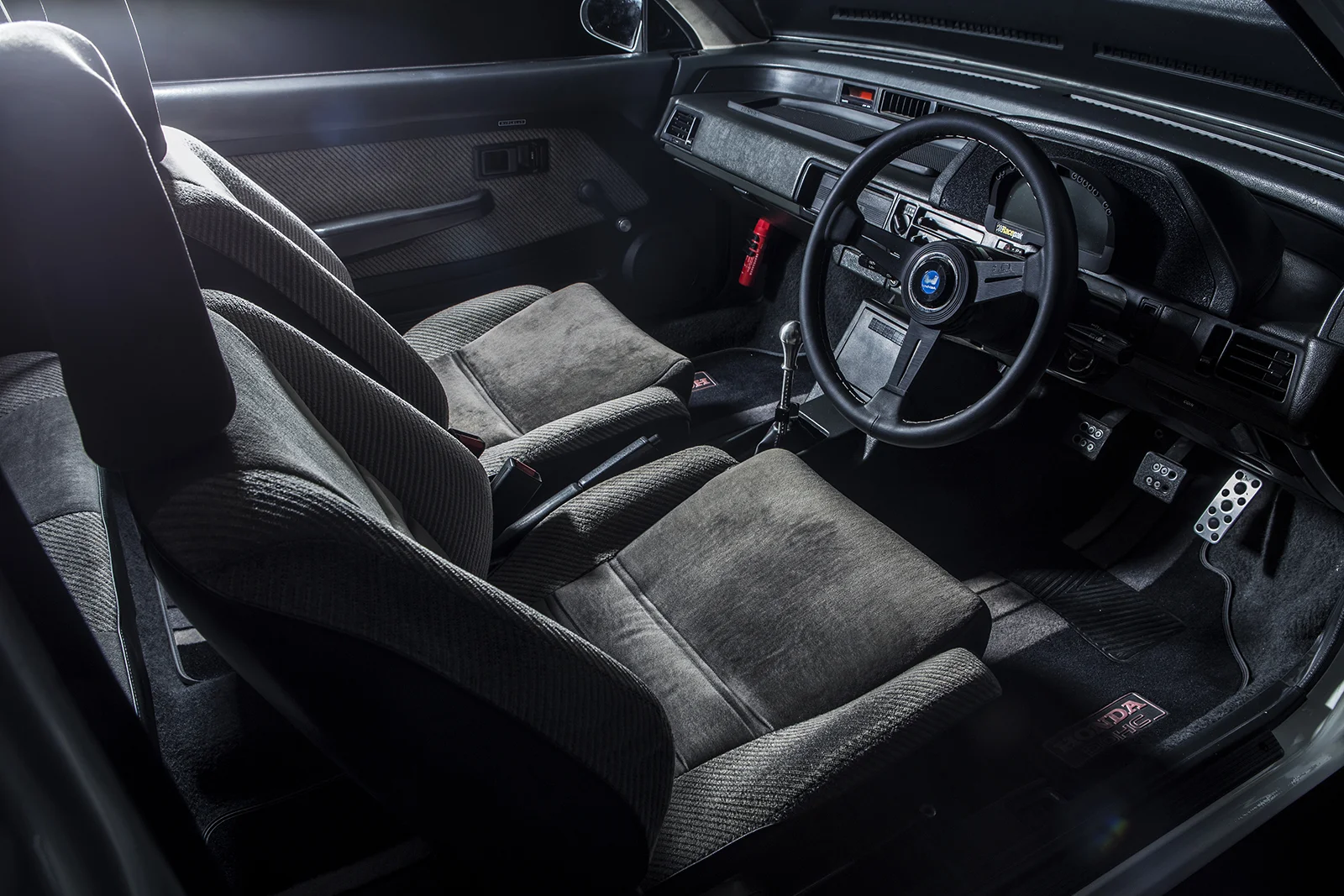 RYWIRE_CIVIC_INTERIOR_01.jpg