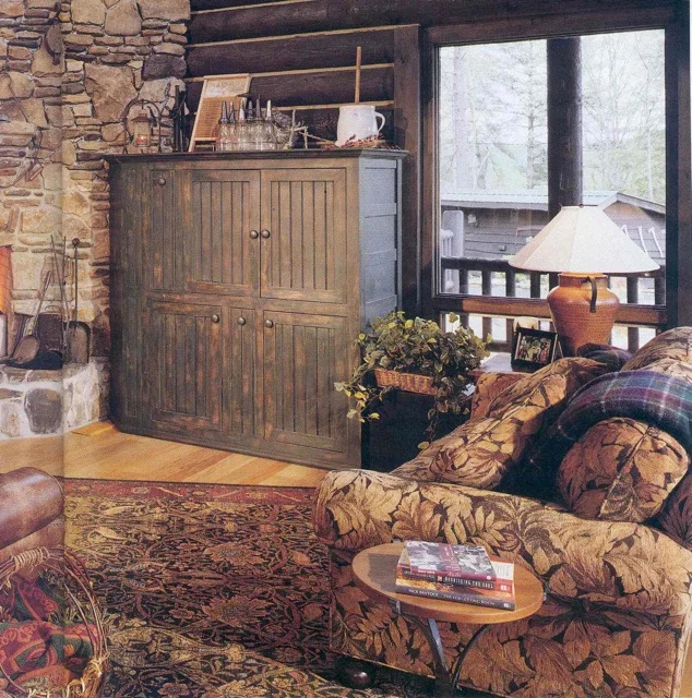 ZSky Ranch Small Sitting Room Side 2 2000.jpg