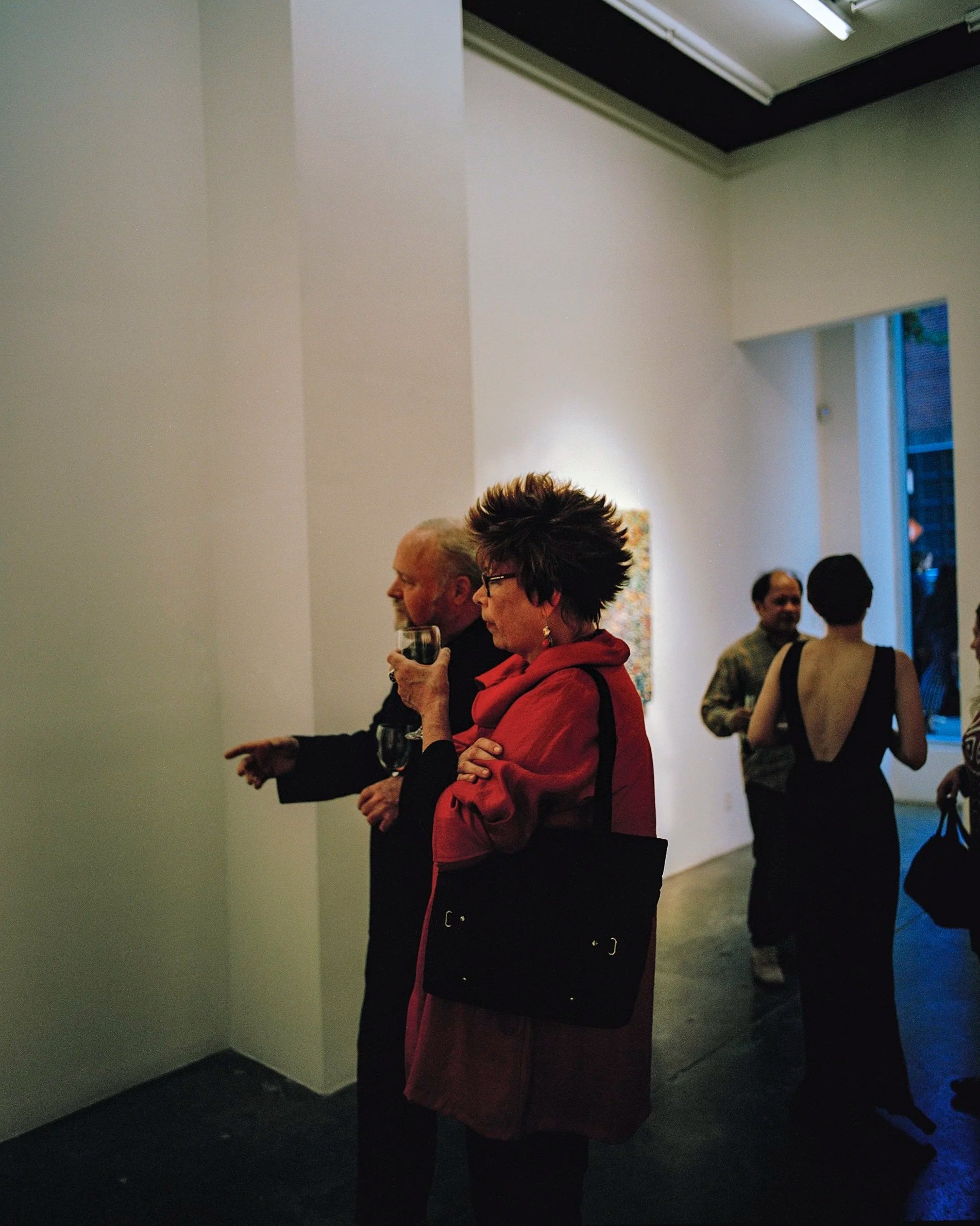 gallerygirl_edit.jpg