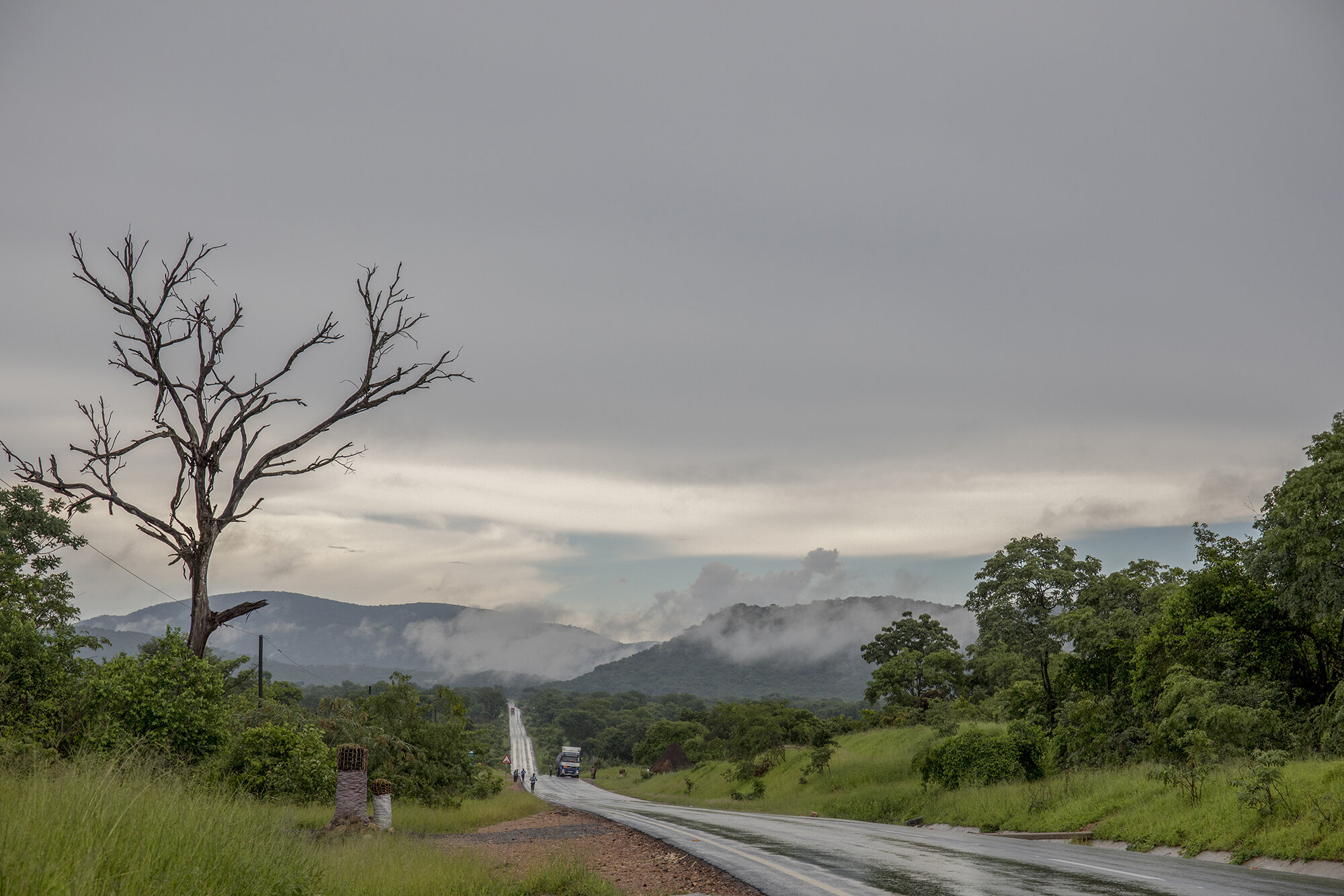  The road to Katete, Zambia, William Phiri’s rural home. 