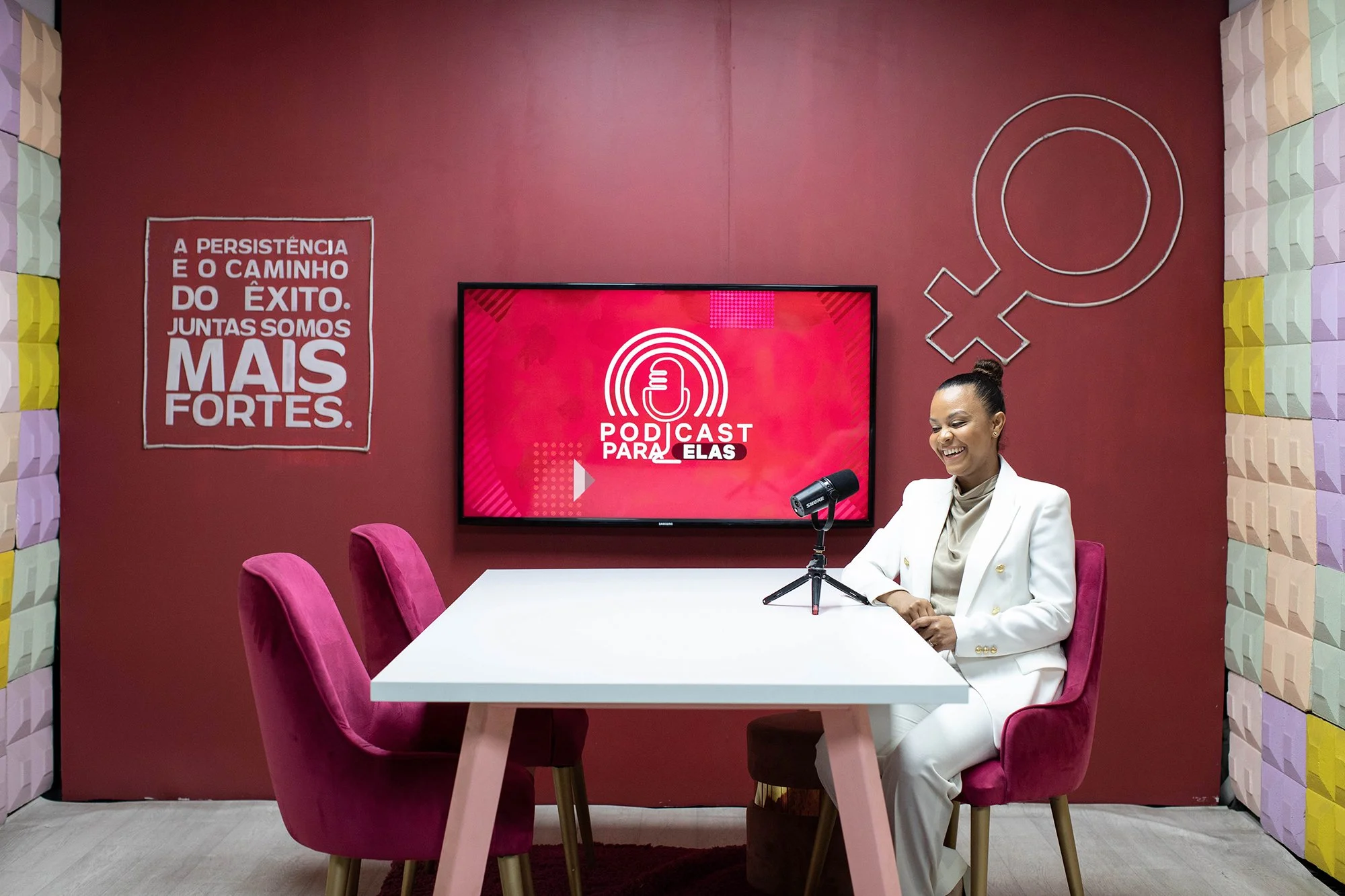 Maputo, Mozambique. Alima (42) is a social activist and runs a podcast called Para Elas, or ‘For the Women’, where women share their stories to help inspire others. She is partnering with UNDP on a public information campaign ahead of the upcoming e