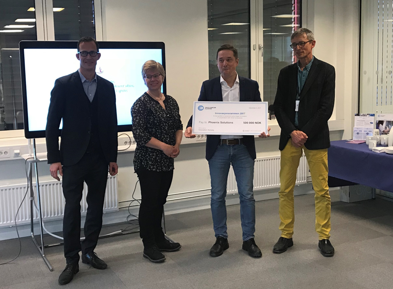 From the award ceremony. Ketil Widerberg (GM Oslo Cancer Cluster), Hanne Mette Kristensen (Senior Advisor Health, Biotech & Medtech at Innovation Norway), Per Sontum (CEO Phoenix Solutions AS) and Bjørn Klem (GM Oslo Cancer Cluster Incubator).