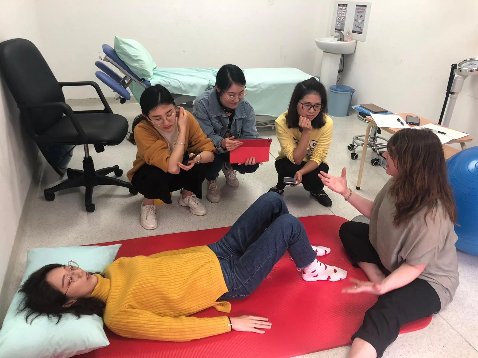 Up Next: Assessment &amp; Treatment of Visceral Mobility for Lower Quadrant Dysfunction | Update from Fuzhou, China