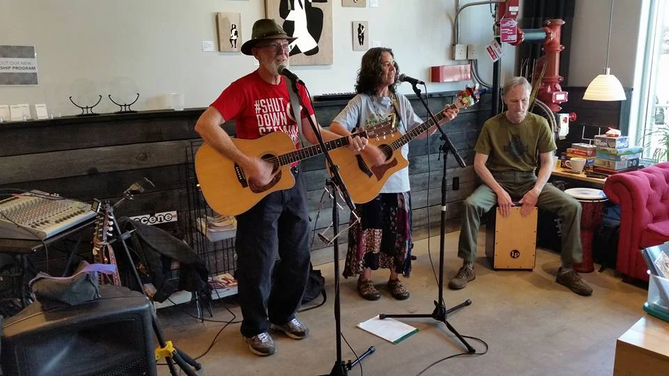 Live at GG with the States (5-7pm)