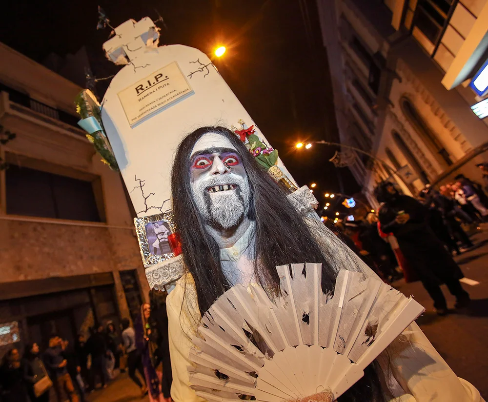 entierro_de_la_sardina_carnaval_tenerife2.jpg