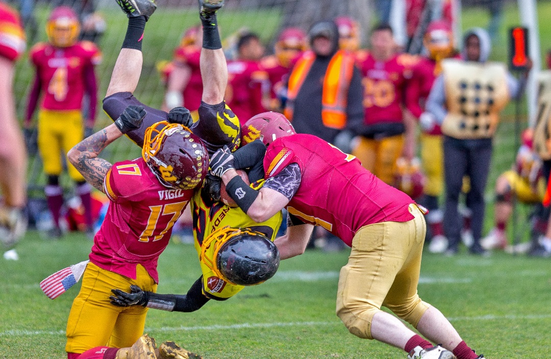 week-19-everything-i-needed-to-know-about-football-and-brain-injuries.jpg