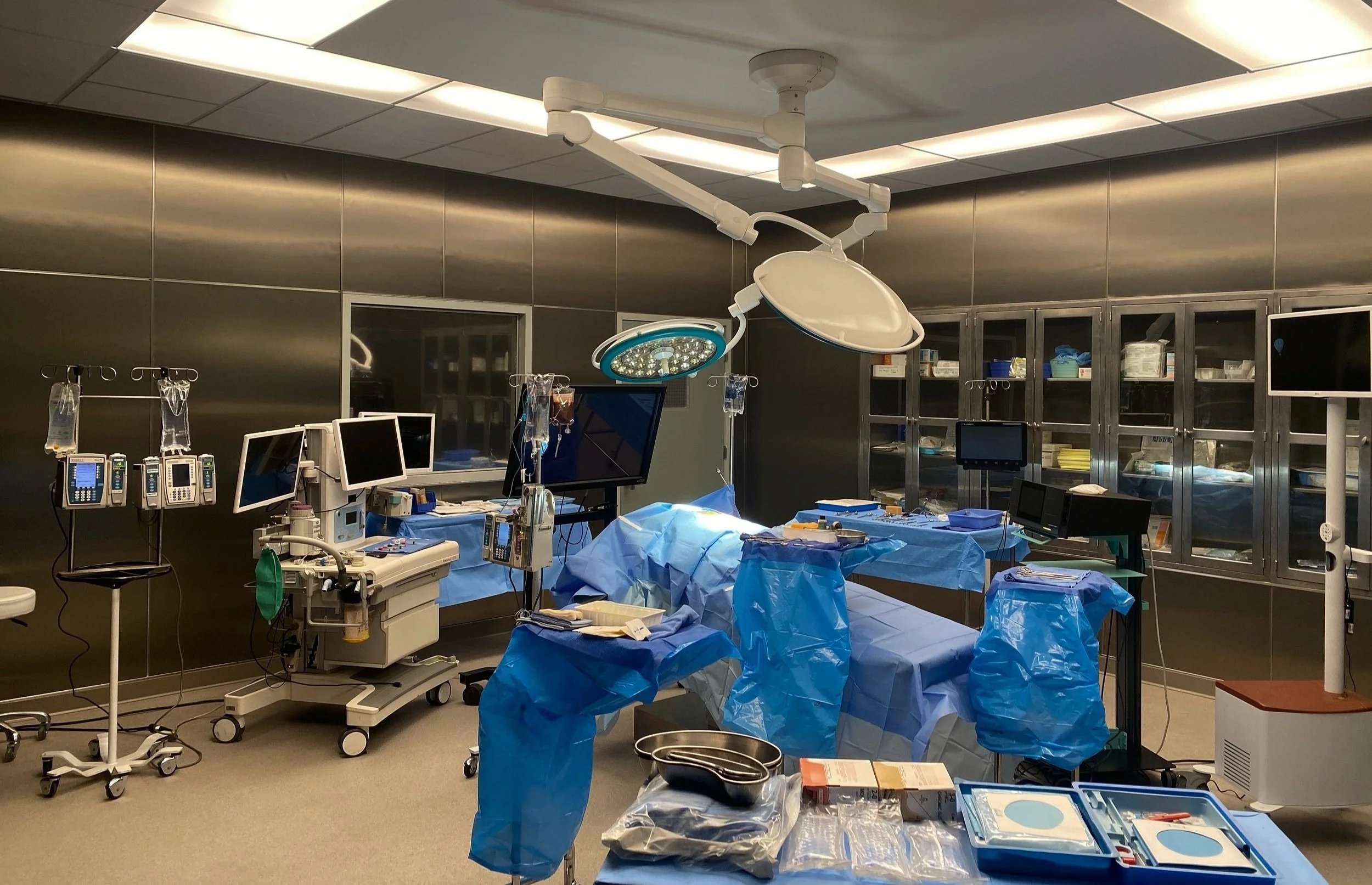  Int. Operating Room- Stage Build 