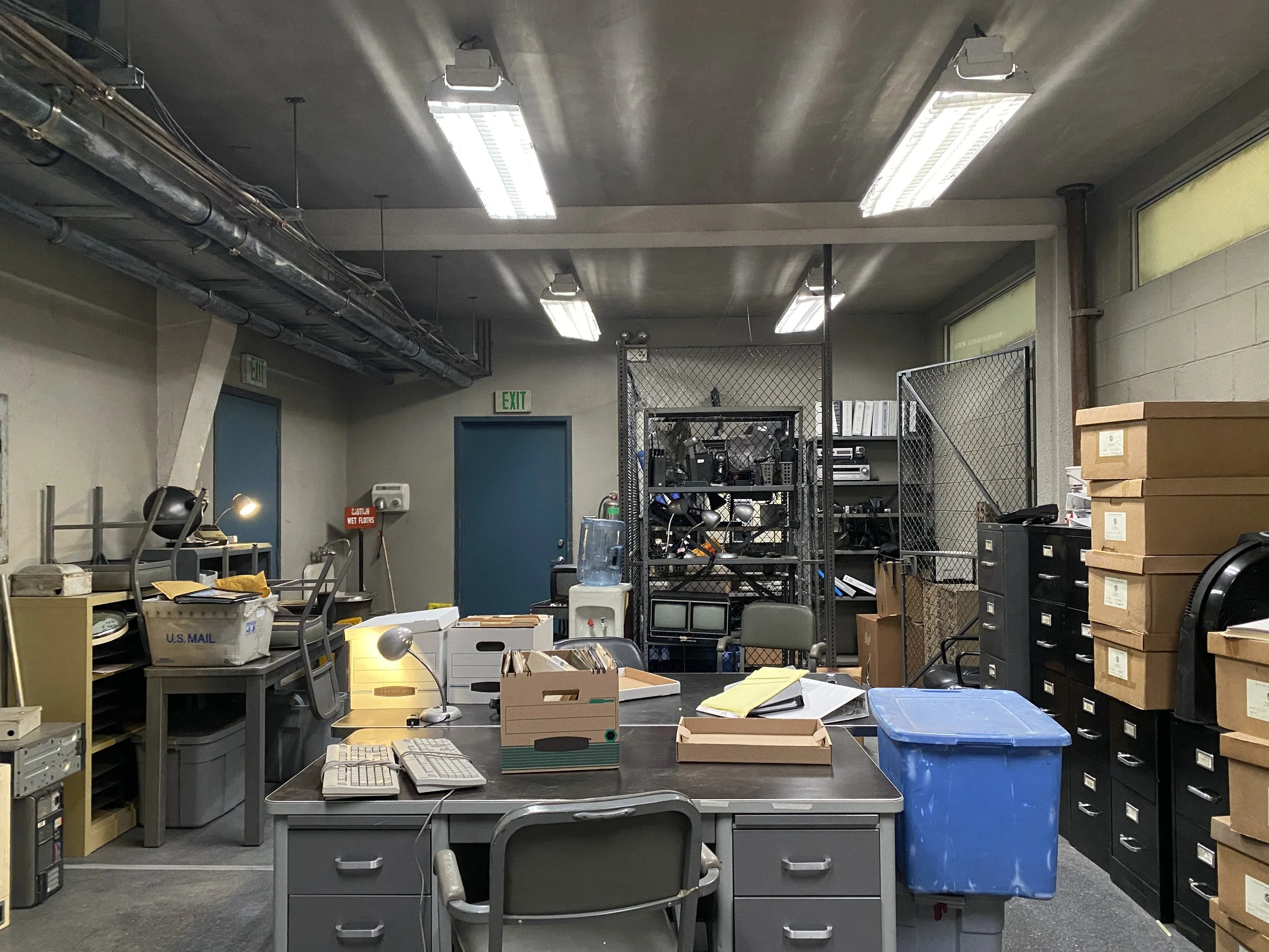  Int. Station- War Room- Stage Build 