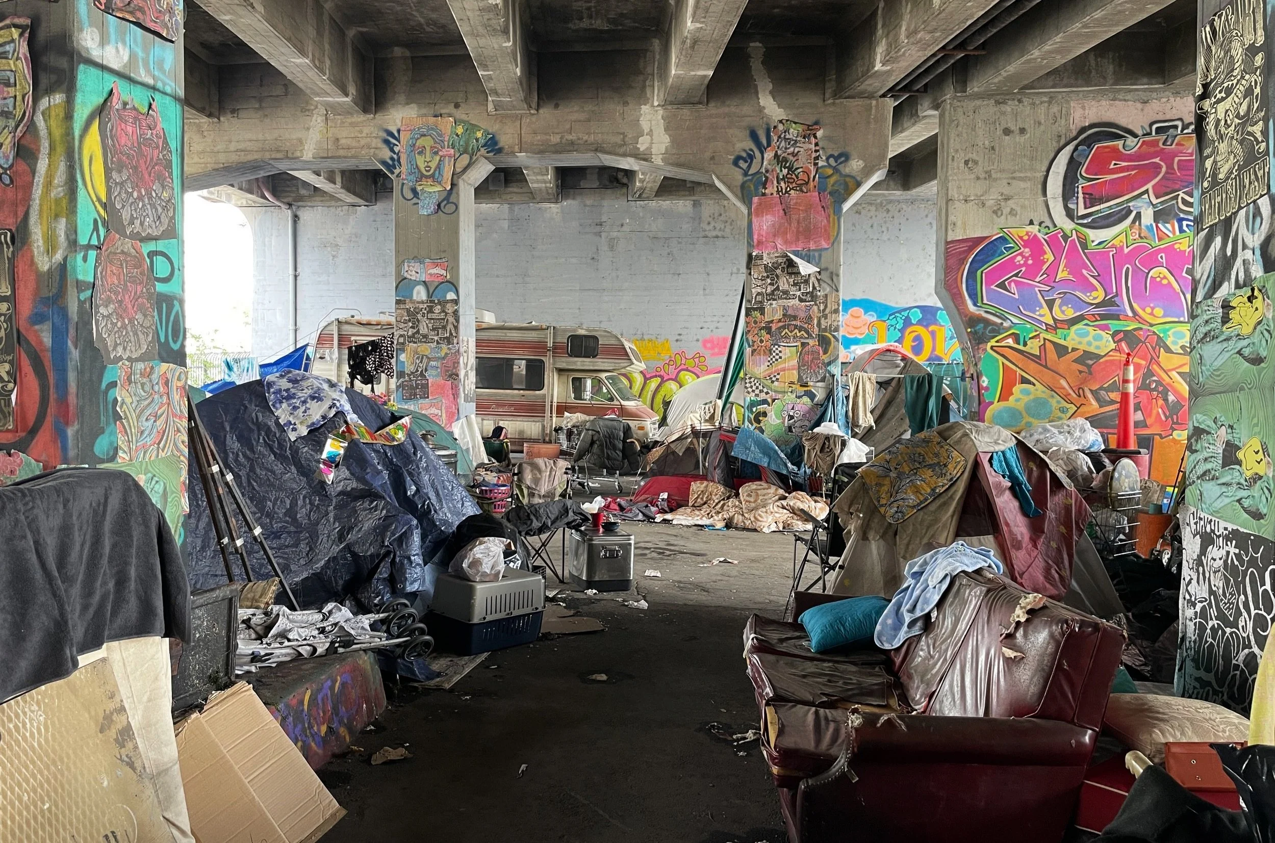  Ext. Unhoused Encampment- Dressed Location &amp; Build 