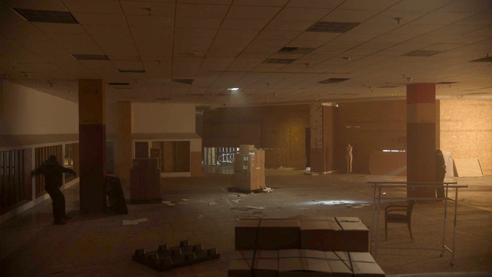  Int. Abandoned Mall- Location Build 