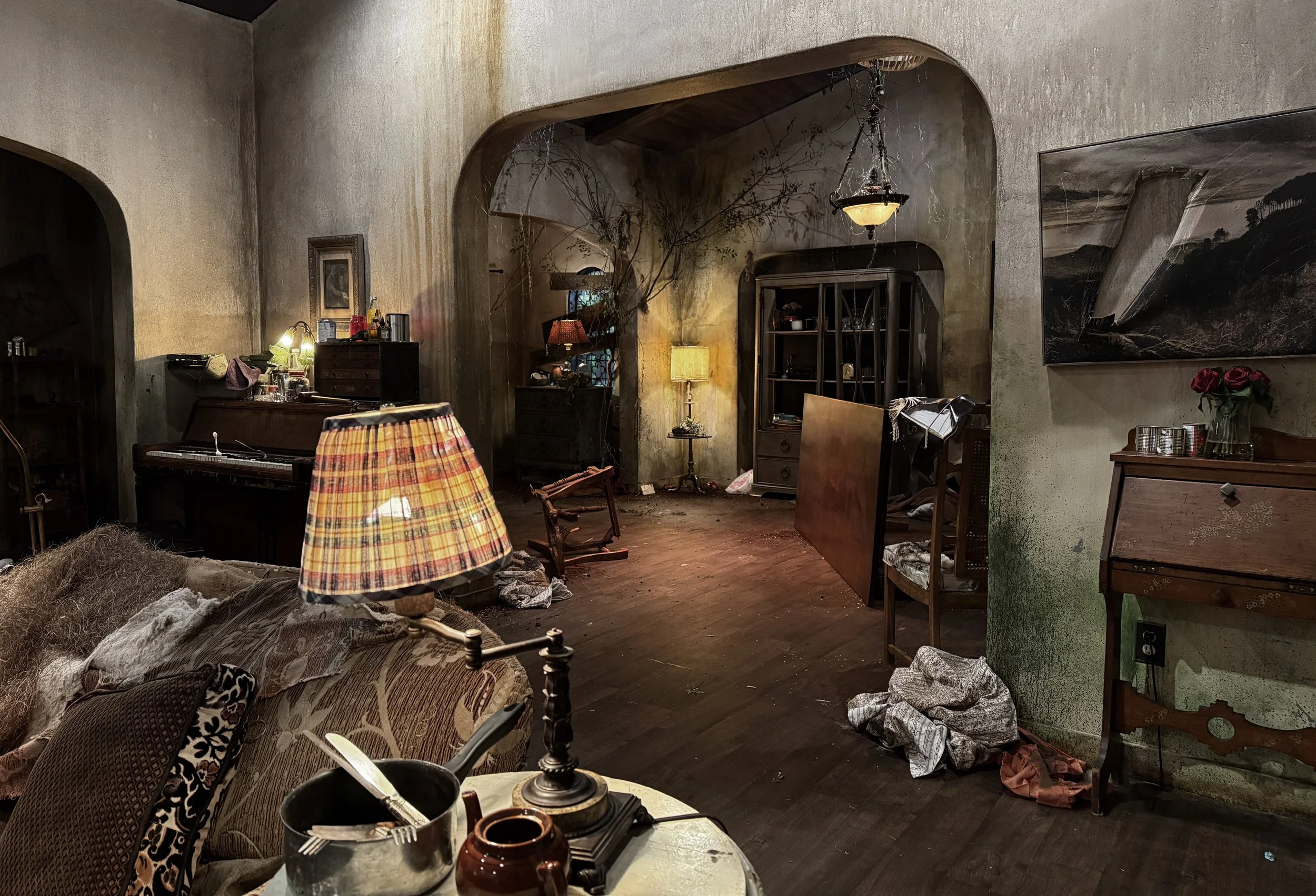  Int. Horror House- Modified Permanent Set  
