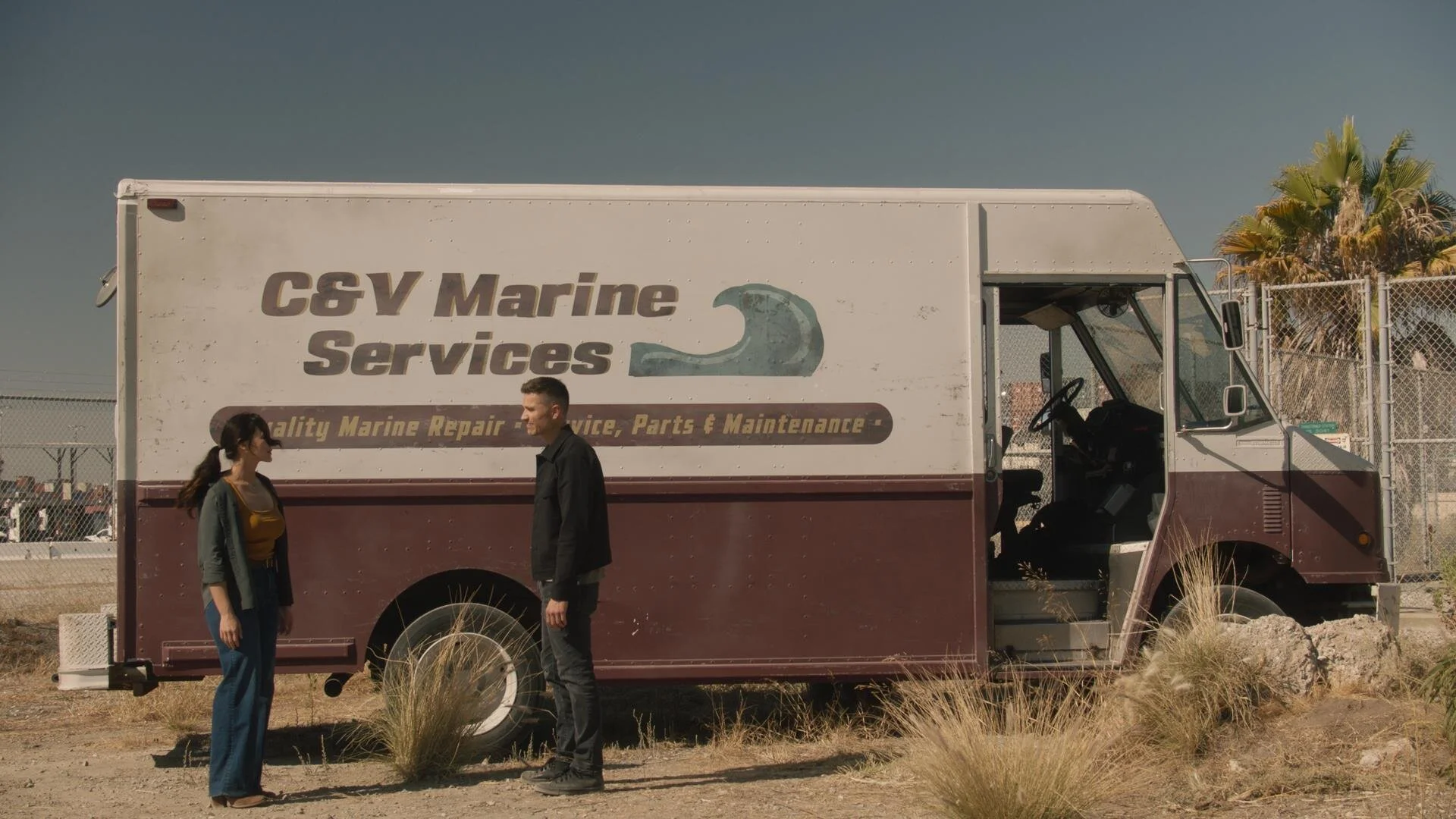  Ext. Port of Los Angeles- Surveillance Van- Modified Picture Vehicle 