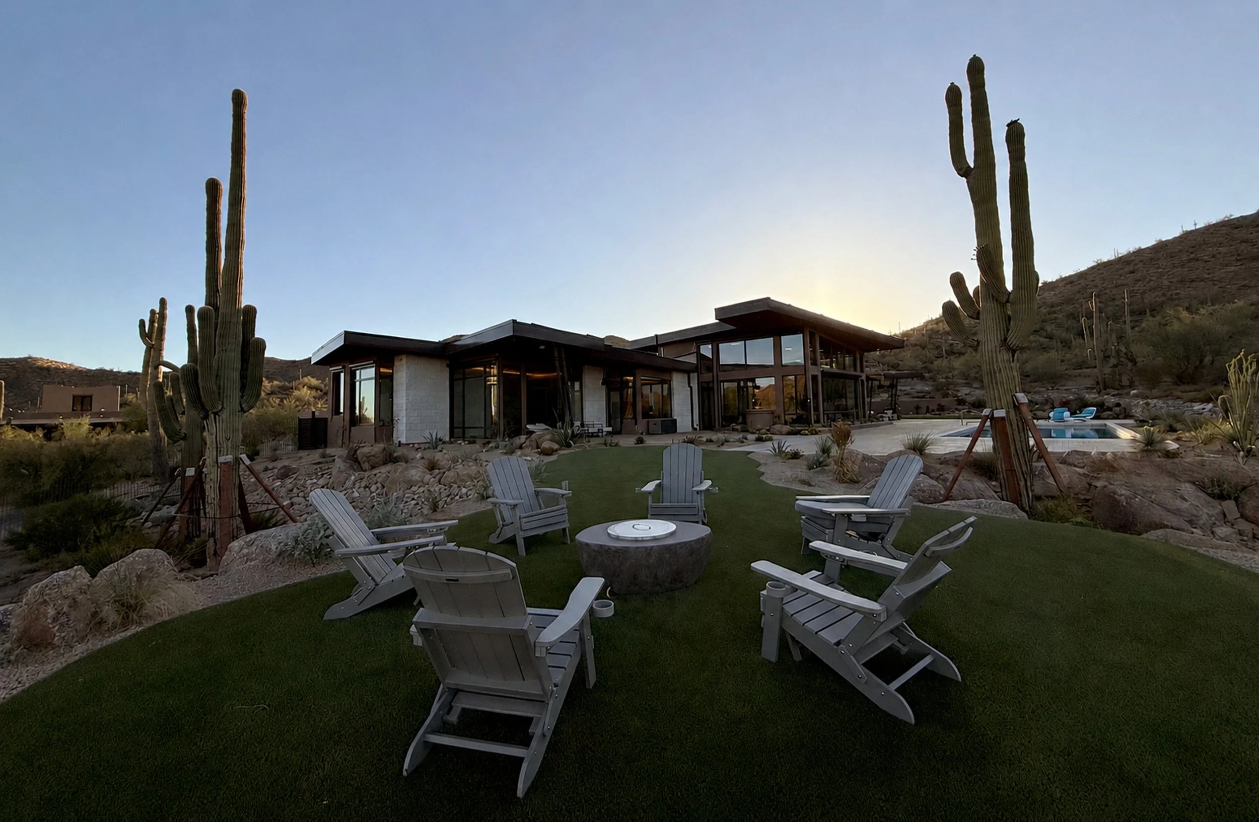  Backyard- Fire Pit and Outlook 