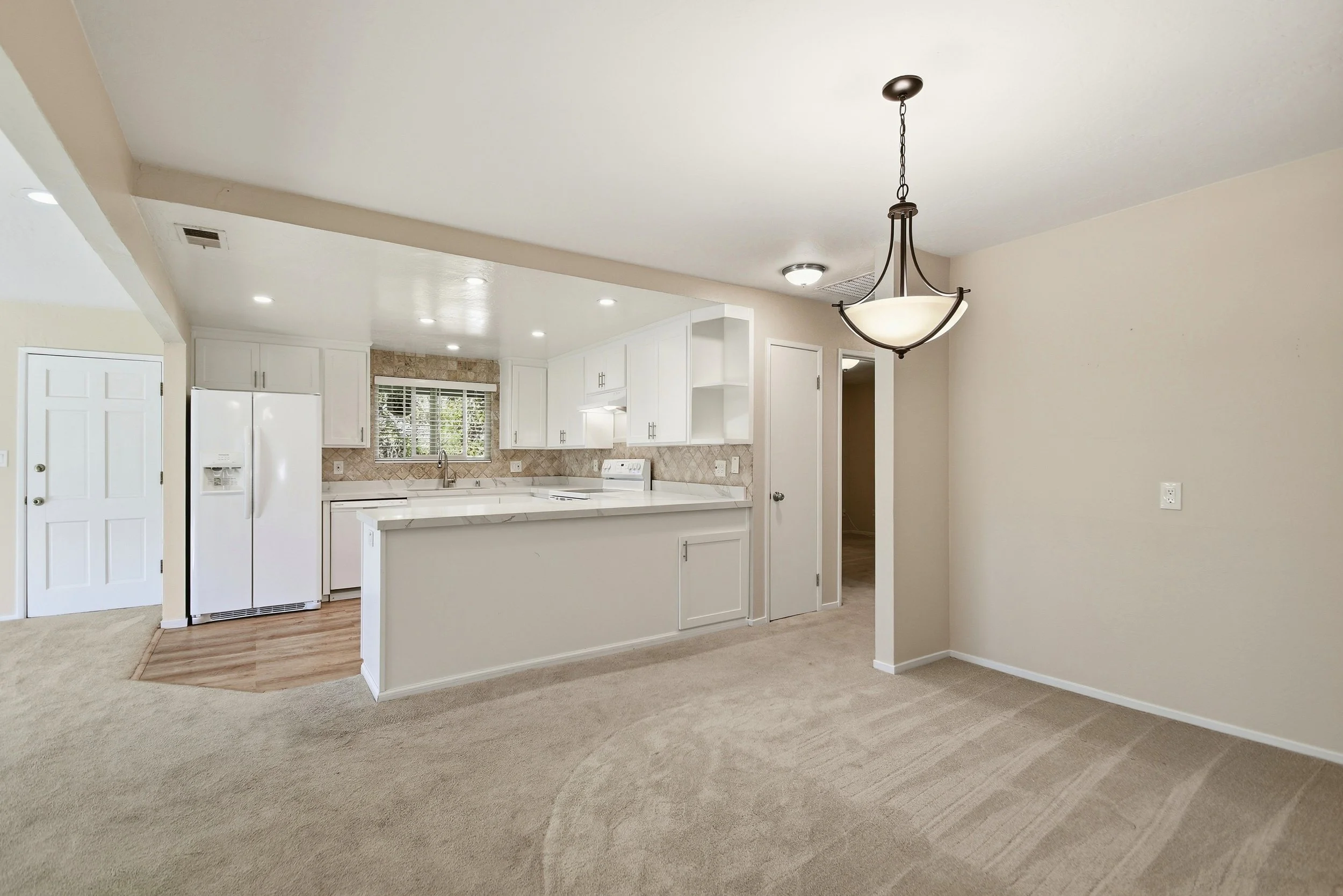 17_f8_442b_Las_Casitas_Ct.jpg