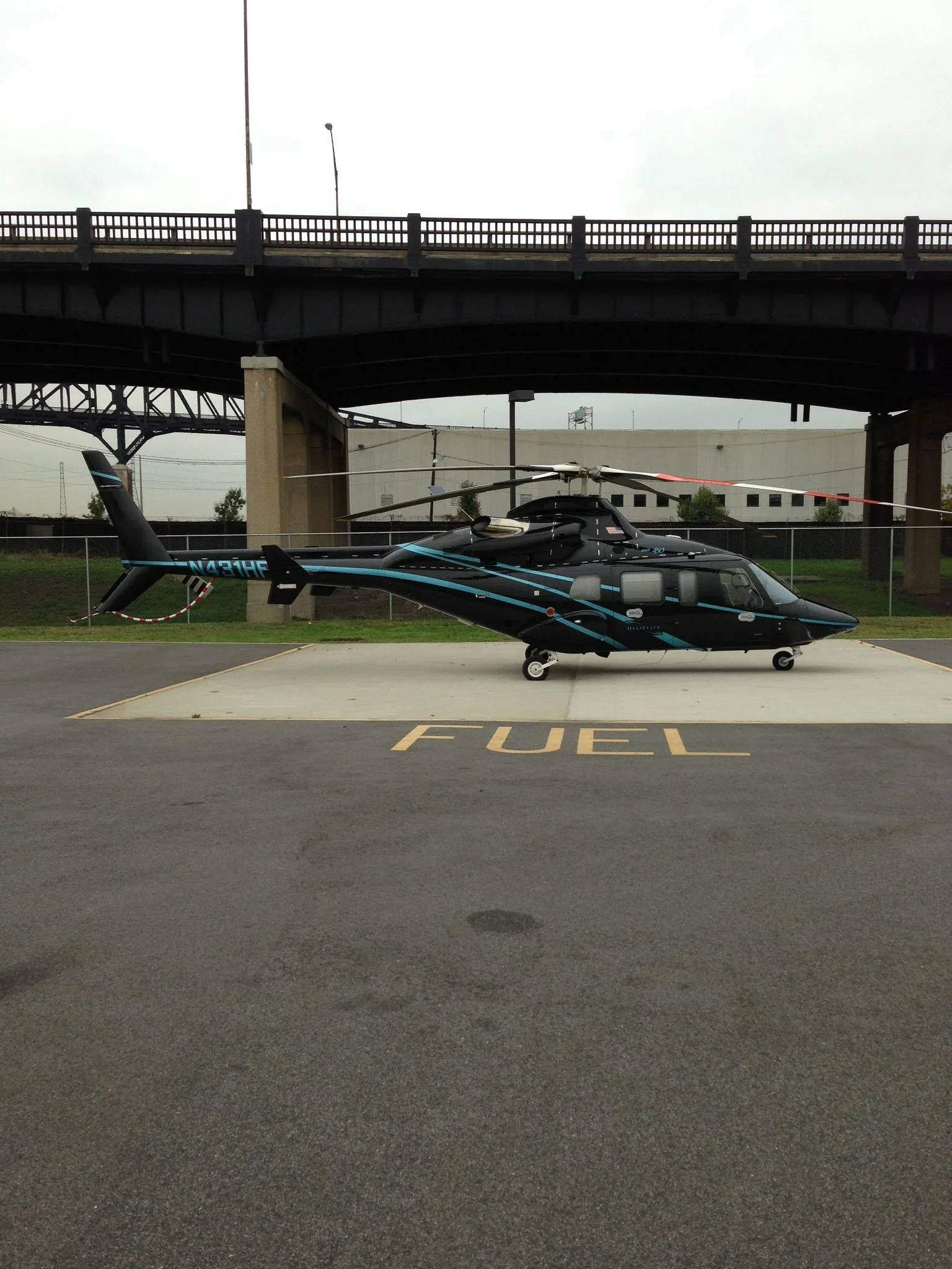 bell430fueldeck.jpg