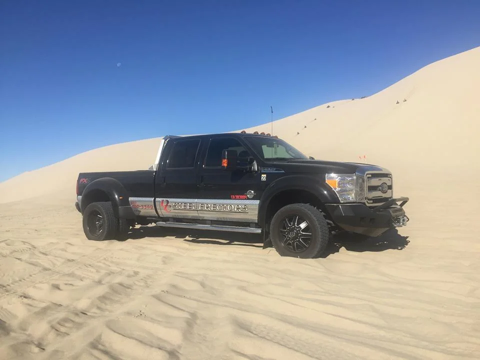 2016 FORD F550 Pre-runner winch bumper with Square Light cans 4.jpg