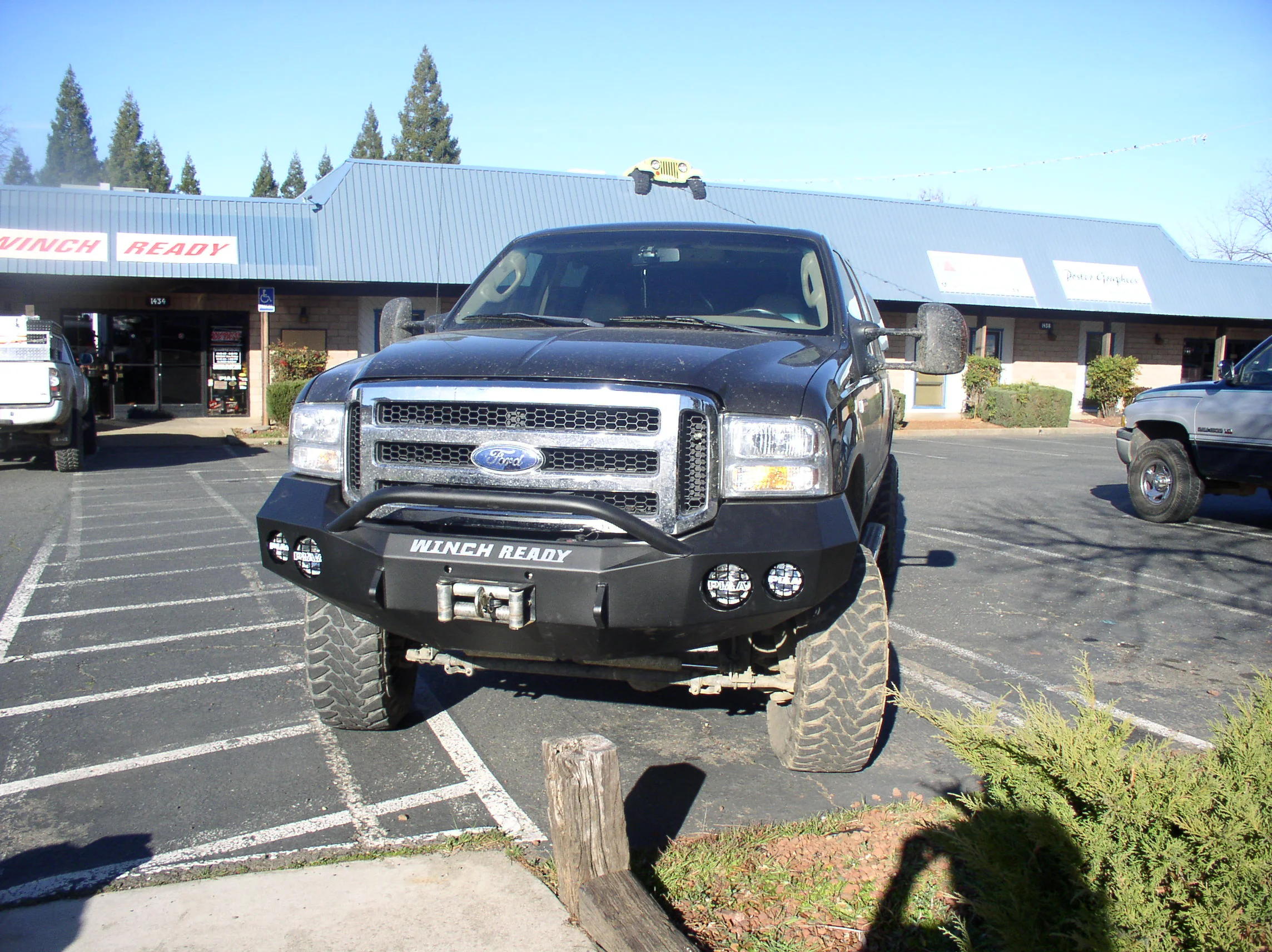 Ford 05-07 Pre-Runner 2.JPG