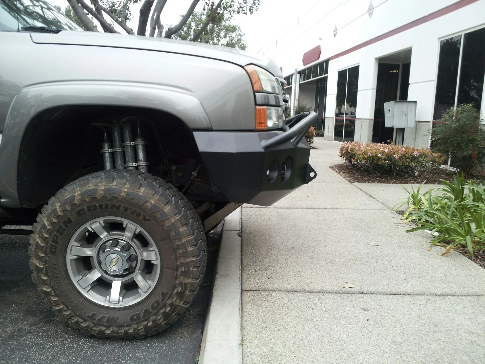Chevy 03-07 Pre-Runner II 10.jpg