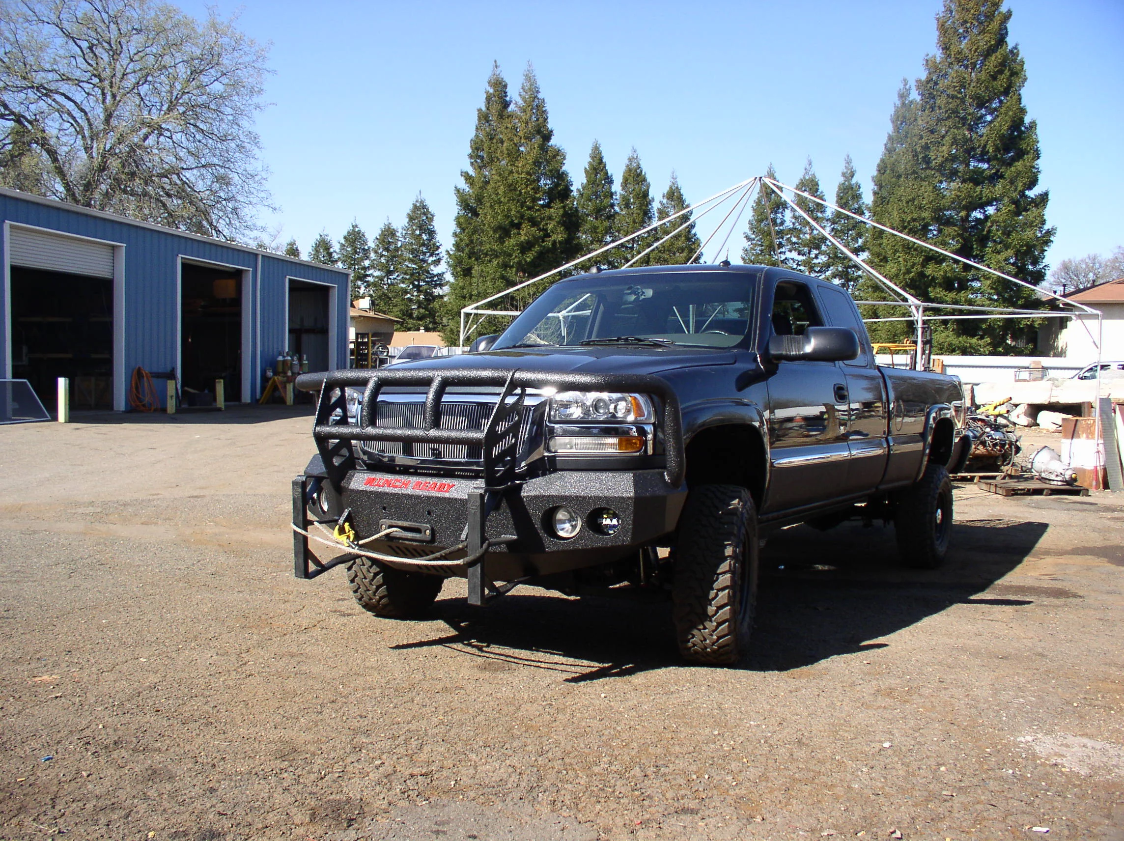 2000-07 GMC 001.JPG